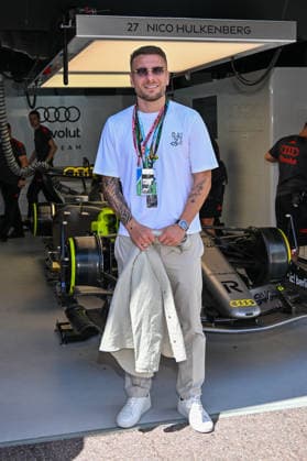 Guest in the paddocks of the Formula 1 Louis Vuitton Grand Prix of Monaco 2026, in Monte Carlo, Monaco, on June 6, 2026 Bruno Bebert Bestimage Celebs in the paddocks of the Formula 1 Louis Vuitton Grand Prix of Monaco 2026, in Monte Carlo, Monaco, on June 6, 2026 Monte Carlo Monaco  Copyright: xBrunoxBebertx xBestimagexBrunoxBebertx xBestimagex