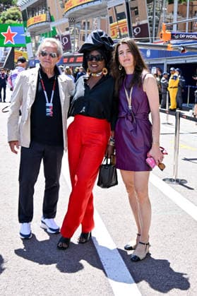 Charlotte Casiraghi, Jacky Ickx and his wife Khadja Nin in the paddocks of the Formula 1 Louis Vuitton Grand Prix of Monaco 2026, in Monte Carlo, Monaco, on June 6, 2026 Bruno Bebert Bestimage Celebs in the paddocks of the Formula 1 Louis Vuitton Grand Prix of Monaco 2026, in Monte Carlo, Monaco, on June 6, 2026 Monte Carlo Monaco  Copyright: xBrunoxBebertx xBestimagexBrunoxBebertx xBestimagex