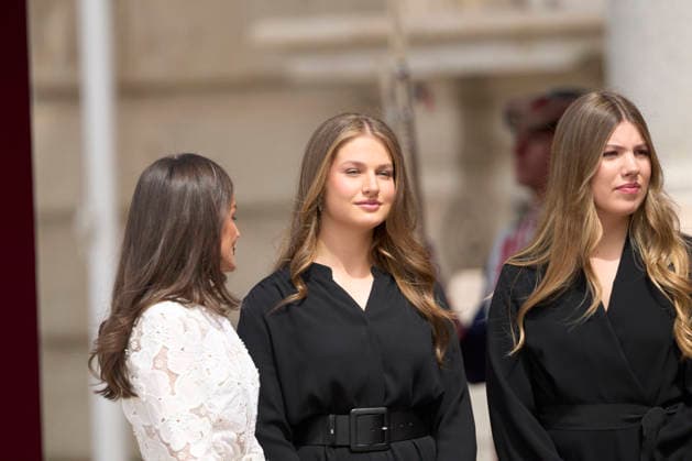 Pope Leo XIV Visits Spain - Day 1 Queen Letizia of Spain, Crown Princess Leonor, Princess Sofia attends a welcome ceremony with His Holiness the Pope Leo XIV at Royal Palace on June 6, 2026 in Madrid, Spain Madrid Royal Palace Madrid Spain  Copyright: x JACKxGx