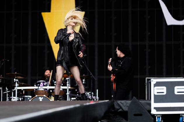 Taylor Momsen (Gesang, Gitarre) und Ben Phillips (Gitarre) während des Auftritts der US-amerikanischen Rockband The Pretty Reckless im Rahmen des Festivals Rock am Ring 2026 am Nürburgring. Nürburg Rock am Ring Rheinland-Pfalz Germany *** Taylor Momsen vocals, guitar and Ben Phillips guitar during the performance of the US rock band The Pretty Reckless as part of the Rock am Ring 2026 festival at the Nürburgring Nürburg Rock am Ring Rheinland Pfalz Germany
