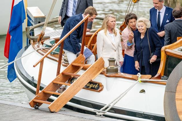 06-06-2026 Rotterdam Princess Beatrix attended the celebration of the 35th anniversary of the Royal Rowing and Sailing Association ˜De Maas™ in Rotterdam. Â  Copyright: xPPEx