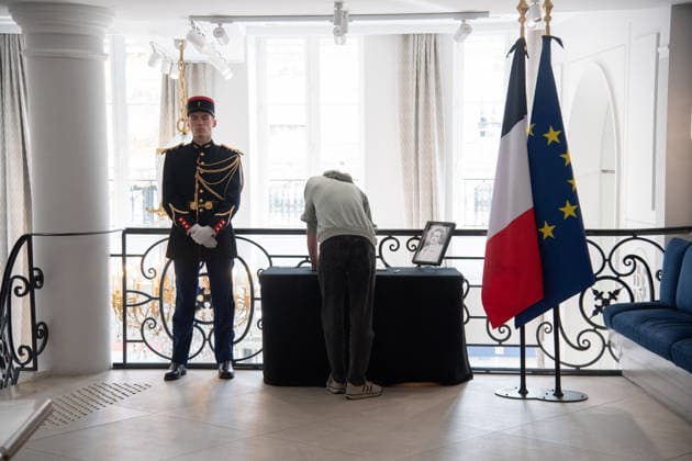 Hommage à Bernadette Chirac à la Maison de lElysée à Paris le 6 juin 2026 Lionel Urman Bestimage Tribute to Bernadette Chirac at the Elysée House in Paris on June 6, 2026 Paris France  Copyright: xLIONELxURMANxx xBESTIMAGExLIONELxURMANxx xBESTIMAGEx