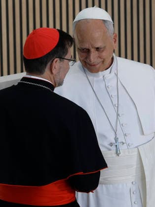 Pope Leo XIV (R), next to the Archbishop of Madrid, Cardinal Jose Cobo Cano (L), visits the CEDIA 24 HORAS social project at the Caritas Information and Reception Center, in Madrid, Spain, 06 June 2026. Pope Leo XIV is undertaking an official six-day visit to Spain from 06 to 12 June 2026, which will include Madrid, Barcelona, and the Canary Islands. Pope Leo XIV visits Spain !ACHTUNG: NUR REDAKTIONELLE NUTZUNG!  Copyright: xJ.J.Guillenx GRAF2334 20260606-55020520173_1
