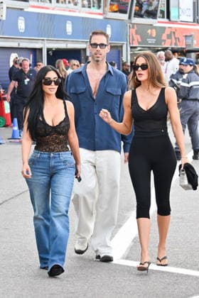 IPA85399788 - Monte Carlo, Formula 1 Monaco Grand Prix - Celebrities attend Saturday practice - Kim Kardashian and KhloÃ Kardashian Pictured: Kim Kardashian and KhloÃ Kardashian  Copyright: xManuelexMangiarottix xManuelexMangiarottix 85399788