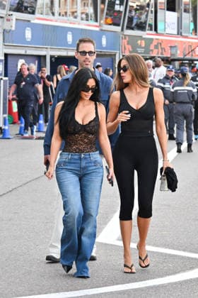IPA85399797 - Monte Carlo, Formula 1 Monaco Grand Prix - Celebrities attend Saturday practice - Kim Kardashian and KhloÃ Kardashian Pictured: Kim Kardashian and KhloÃ Kardashian  Copyright: xManuelexMangiarottix xManuelexMangiarottix 85399797