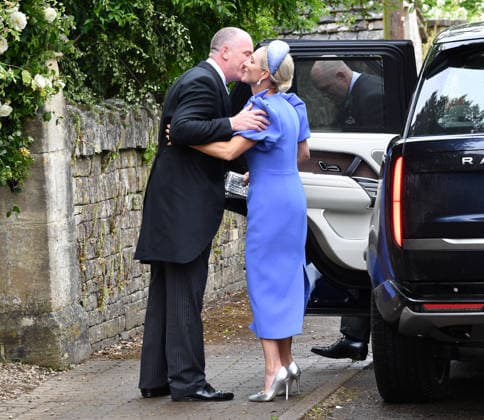 Peter Phillips Marries Harriet Sperling In Gloucestershire Zara Tindall (R) arrives for the Royal wedding of Peter Phillips and Harriet Sperling at All Saints Church on June 06, 2026 in Kemble, England. Peter Phillips, the son of Princess Anne, Princess Royal and eldest grandchild of Queen Elizabeth II, will marry NHS Nurse and writer Harriet Sperling during a ceremony at All Saints Church in Kemble toda, Credit:Jules Annan Avalon England  Copyright: xJulesxAnnanx xAvalonx 1108326416