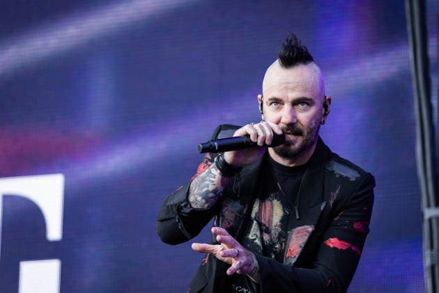 Rock am Ring 2026, Tag 2, 6.6.2026 Die kanadischen Alternative-Rocker von Three Days Grace -- Mit dem Traditionsfestival Rock am Ring am Nürburgring in der Eifel startet in Deutschland die Festival-Saison. Rock am Ring findet in diesem Jahr vom 5. bis 7. Juni statt. Rund 80 Bands und Künstler stehen auf einer der drei großen Bühnen. Nürburg Nürburgring Rheinland-Pfalz Deutschland *** Rock am Ring 2026, Day 2, 6 6 2026 The Canadian alternative rockers from Three Days Grace The traditional Rock am Ring festival at the Nürburgring in the Eifel region kicks off the festival season in Germany Rock am Ring will take place this year from June 5 to 7 Around 80 bands and artists will perform on one of the three large stages Nürburg Nürburgrin Copyright: xSebastianxDerixx
