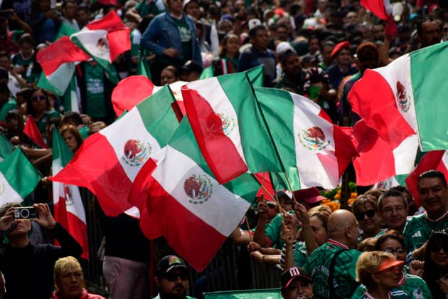 Mexicans Taking Part During The World s Largest Mexican Wave Mexicans taking part in the World s Largest Mexican Wave, aiming for a Guinness World Record before the 2026 FIFA World Cup. June 6, 2026, Mexico City, Mexico. (Photo by Luis Barron Eyepix Group) Copyright: xLuisxBarronx xEyepixxGroupx LB_06062026_185995
