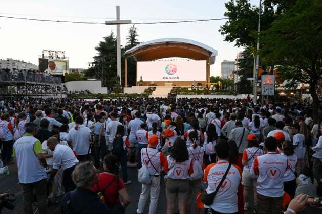 SPAIN - POPE LEO XIV ATTENDS A PRAYER VIGIL WITH YOUNG PEOPLE AT PLAZA DE LIMA IN MADRID - 2026 6 6 Spain, Vatican, 2026 6 6 Pope Leo XIV attends a prayer vigil with young people at Plaza de Lima in Madrid, EDITORIAL USE ONLY - NO BOOKS Copyright: xVATICANxMEDIA CPPx