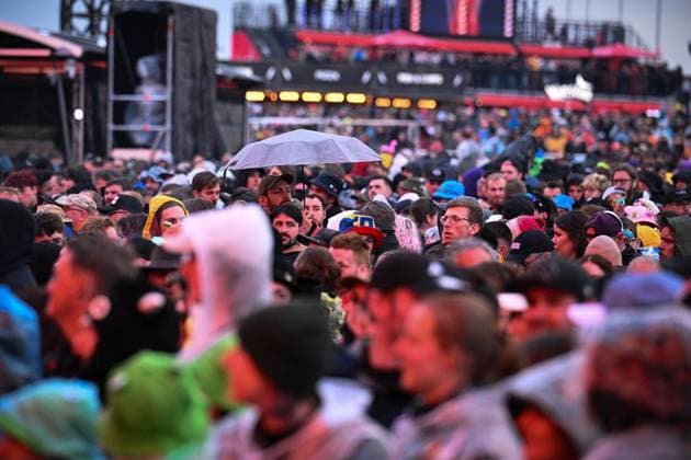 Rock am Ring 2026 ** NUR FÜR REDAKTIONELLE ZWECKE ** EDITORIAL USE ONLY **<p>Fans bei Rock am Ring Festival, am 06.06.2026 im Nürburgring. Deutschland NRW Nürburg Copyright: SocratesxTassos *** Rock am Ring 2026 FOR EDITORIAL PURPOSES ONLY EDITORIAL USE ONLY p Fans at Rock am Ring Festival, on 06 06 2026 at Nürburgring Germany NRW Nürburg Copyright SocratesxTassos Copyright: SocratesxTassos doc866d1cgo3dx57t1lvkc ,EDITORIAL USE ONLY