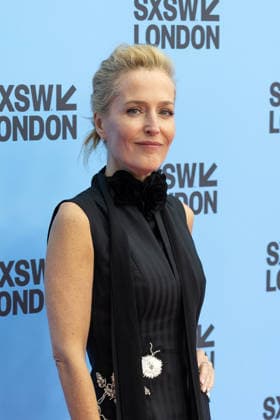Teenage Sex and Death at Camp Miasma film premiere in London - 06 Jun 2026 Gillian Anderson attends the premiere screening of Teenage Sex and Death in Camp Miasma during the SXSW, at The Barbican Centre in London. London United Kingdom Copyright: xPhilxLewisx xSOPAxImagesx GillianAnderson-2843