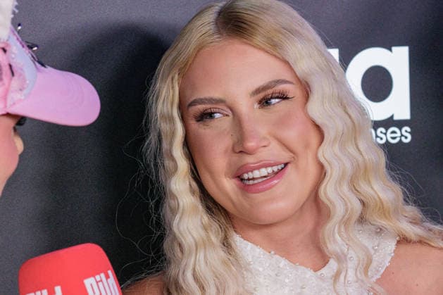 06.06.2026. Leverkusen. Oliver Ginkels Freundin Antonia am Rande des Fame Fighting, das große Promibox-Event von BILD und Eugen Lopez in der Leverkusener Ostermann Arena. Zum ersten Mal in Kooperation mit dem britischen Pendant Misfits Boxing und dem internationalen Medienpartner The Sun. Leverkusen Ostermann Arena Nordrhein-Westfalen Deutschland *** 06 06 2026 Leverkusen Oliver Ginkels girlfriend Antonia on the verge of Fame Fighting, the big celebrity boxing event organized by BILD and Eugen Lopez at the Ostermann Arena in Leverkusen For the first time in cooperation with the British counterpart Misfits Boxing and the international media partner The Sun Leverkusen Ostermann Arena North Rhine-Westphalia Germany
