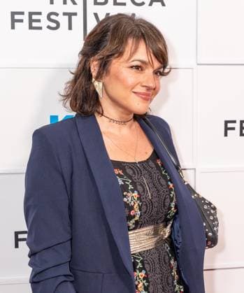 June 6, 2026, New York, New York, USA: Norah Jones attends premiere of Happy Hours at Tribeca Film Festival at BMCC in New York, NY on June 6, 2026. New York USA - ZUMAr339 20260606_znp_r339_121 Copyright: xLevxRadinx