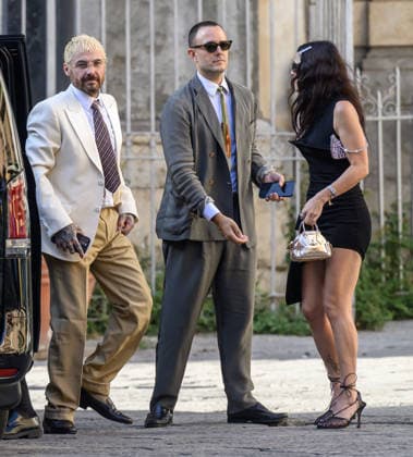 Dua Lipa wedding in Palermo Newlyweds Dua Lipa and Callum Turner s Guest s arrive in the centre of Palermo for celebrations.Pictured is Charli XCX.  Copyright: xAndrewxStyczynskix NINTCHDBPICT001086444261