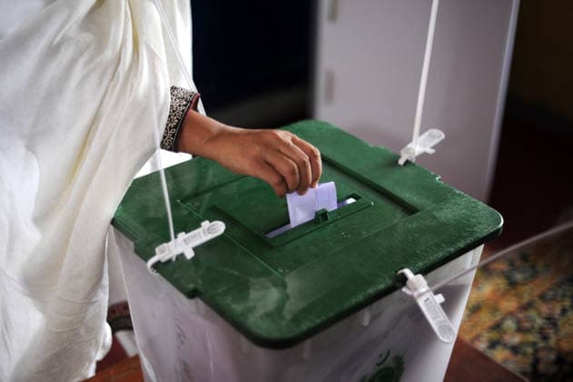 Voting begins in Pakistan s Gilgit-Baltistan polls GILGIT-BALTISTAN, PAKISTAN - JUNE 07: Voters queued up outside polling stations as voting began in elections in Pakistan s Gilgit-Baltistan region to elect a new government for a five-year term on June 07, 2026. Voting stations opened at 8 am (0300GMT) and will continue until 5 pm (1200GMT). Some 396 candidates are competing for 24 direct seats in the regional Legislative Assembly, with 266 of them independent candidates and 130 representing different national and regional political and religiopolitical parties, according to figures by the regional election commission. Hussain Ali Anadolu Gilgit-Baltistan Pakistan. Editorial use only. Please get in touch for any other usage.  Copyright: x2026xAnadoluxHussainxAlix