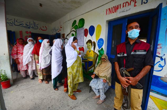 Voting begins in Pakistan s Gilgit-Baltistan polls GILGIT-BALTISTAN, PAKISTAN - JUNE 07: Voters queued up outside polling stations as voting began in elections in Pakistan s Gilgit-Baltistan region to elect a new government for a five-year term on June 07, 2026. Voting stations opened at 8 am (0300GMT) and will continue until 5 pm (1200GMT). Some 396 candidates are competing for 24 direct seats in the regional Legislative Assembly, with 266 of them independent candidates and 130 representing different national and regional political and religiopolitical parties, according to figures by the regional election commission. Hussain Ali Anadolu Gilgit-Baltistan Pakistan. Editorial use only. Please get in touch for any other usage.  Copyright: x2026xAnadoluxHussainxAlix
