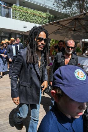 Internationaux de Roland Garros Village du 7 juin People at Village before Mens final 457115 2026 06 07 Kravitz, Lenny  Copyright: xSergexArnalx xStarfacex STAR_457115_166