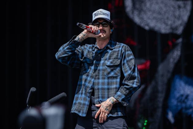 Rock am Ring 2026, Tag 3, 7.6.2026 Die kalifornische Rap-Rock-NuMetal-Band Hollywood Undead auf der Utopia Stage -- Mit dem Traditionsfestival Rock am Ring am Nürburgring in der Eifel startet in Deutschland die Festival-Saison. Rock am Ring findet in diesem Jahr vom 5. bis 7. Juni statt. Rund 80 Bands und Künstler stehen auf einer der drei großen Bühnen. Nürburg Nürburgring Rheinland-Pfalz Deutschland *** Rock am Ring 2026, Day 3, 7 6 2026 Californian rap rock NuMetal band Hollywood Undead on the Utopia Stage The traditional Rock am Ring festival at the Nürburgring in the Eifel region kicks off the festival season in Germany Rock am Ring will take place this year from 5 to 7 June Around 80 bands and artists will perform on one of the Copyright: xSebastianxDerixx