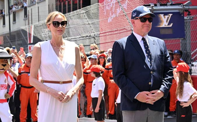 Prince Albert II of Monaco and Princess Charlène of Monaco Formula 1 Louis Vuitton Monaco Grand Prix 2026 on June 7, 2026 Bruno Bebert Bestimage Formula 1 Louis Vuitton Monaco Grand Prix 2026 on June 7, 2026 Monaco  Copyright: xBrunoxBebertx xBestimagexBrunoxBebertx xBestimagex