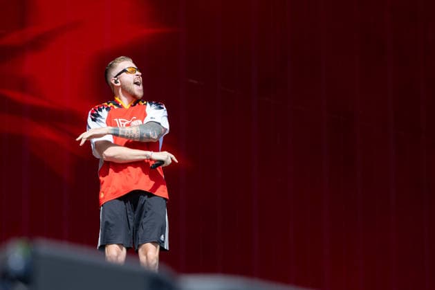 Rock am Ring 2026 - Finch - 07.06.26 Finch auf der Utopia Stage - Letzter Festivaltag am Sonntag, 07.06.2026, bei Rock am Ring 2026 am Nürburgring in der Eifel. Das dreitägige Musikfestival endet am selben Tag; die nächste Ausgabe ist vom 04. bis 06.06.2027 geplant. Nürburg Nürburgring Rheinland-Pfalz Deutschland *** Rock am Ring 2026 Finch 07 06 26 Finch on the Utopia Stage Last festival day on Sunday, 07 06 2026, at Rock am Ring 2026 at the Nürburgring in the Eifel The three-day music festival ends on the same day the next edition is planned from 04 to 06 06 2027 Nürburg Nürburgring Rhineland-Palatinate Germany Copyright: xMarcxJohnx