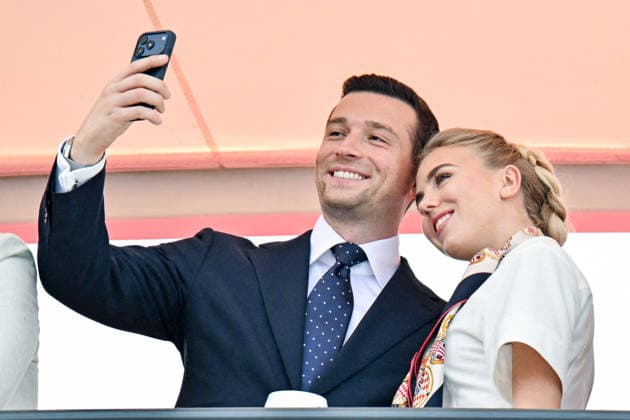 Jordan Bardella with his companion Princess Maria Carolina of Bourbon Two Sicilies in the stands attend the Formula 1 Louis Vuitton Grand Prix de Monaco 2026 on June 07, 2026 in Monte Carlo, Monaco Bruno Bebert Bestimage Jordan Bardella and Princess Maria Carolina of Bourbon Two Sicilies attend the F1 Grand Prix of Monaco at Circuit de Monaco on June 07, 2026 in Monte Carlo, Monaco Monte Carlo Monaco  Copyright: xBrunoxBebertx xBestimagexBrunoxBebertx xBestimagex