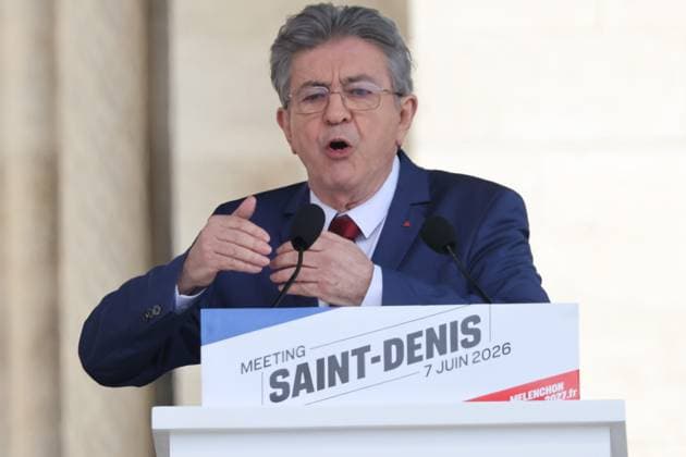 meeting de Jean Luc Mélenchon PHOTOPQR LE PARISIEN LP Olivier Lejeune Staff Saint Denis 07 06 2026 07 06 2026 Saint Denis Présidentielle 2027 First meeting of the insoumis leader, Jean Luc Mélenchon, as a candidate for the 2027 presidential election, in front of Saint Denis town hall LP Olivier Lejeune Jean Luc Melenchon, leader of La France Insoumise LFI , speaks during a rally launching his campaign for the 2027 French presidential election in Saint Denis, France, on June 7, 2026 Local Caption Présidentielle 2027 Meeting de JL Mélenchon Saint Denis France  Copyright: xPHOTOPQR LExPARISIEN MAXPPPxLPx xOlivierxLejeunex(Staff)x 20260607LPA2963 20260607LPA2963