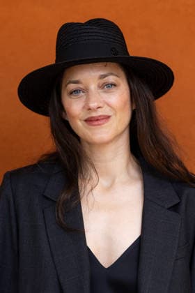 Marion Cotillard attending the 2026 French Open at Roland Garros in Paris, France, on June 7, 2026 Jacovides Moreau Bestimage Celebs attending the village photocall during the 2026 French Open at Roland Garros in Paris, France, on June 7, 2026 Paris France  Copyright: xJACOVIDES-MOREAUx xBESTIMAGExJACOVIDES-MOREAUx xBESTIMAGEx