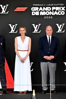Prince Albert II of Monaco and Princess Charlène of Monaco on the podium for the award ceremony of the Formula 1 Louis Vuitton Monaco Grand Prix 2026 in Monte Carlo, Monaco, June 7, 2026 Bruno Bebert Bestimage Podium after the F1 Monaco Grand Prix on June 7, 2026 at the Circuit de Monaco in Monte Carlo, Monaco Monte Carlo France  Copyright: xBrunoxBebertx xBestimagexBrunoxBebertx xBestimagex