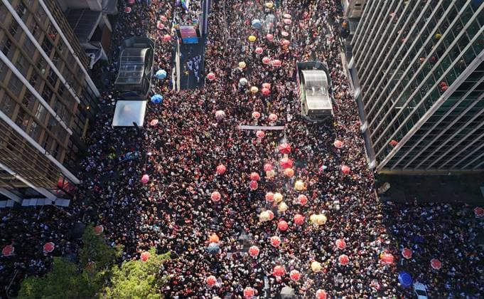 RECORD DATE NOT STATED Aerial view of the LGBT+ pride parade on Paulista Avenue. Sao Paulo (SP), 07 06 2026 Cities Sao Paulo LGBT+ Pride Parade Aerial view shows the movement of the public during the Sao Paulo LGBT+ Pride Parade, held on Avenida Paulista and the central region of the Sao Paulo capital, this Sunday (7).(Foto: Leco Viana Thenews2 imago images) Aerial view of the LGBT+ pride parade on Paulista Avenue.  Copyright: xLecoxVianax