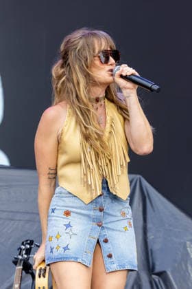 June 7, 2026, Lexington, Kentucky, U.S: Musician MARGO PRICE during Railbird Music Festival in Lexington, Kentucky Lexington U.S  - ZUMAs135 20260607_zap_s135_111 Copyright: xDanielxDeSloverx