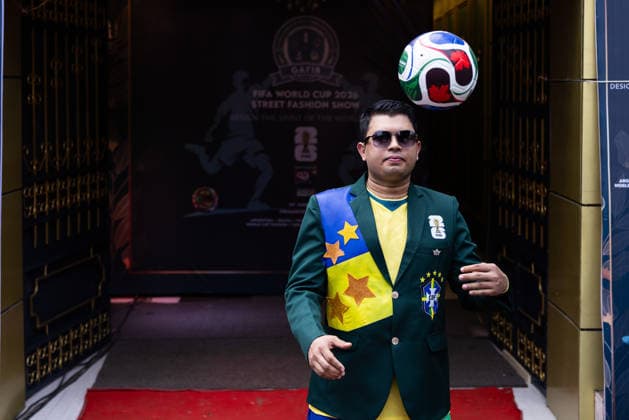Street Fashion show ahead of the FIFA World cup in Dhaka - 07 Jun 2026 A model seen wearing a dress inspired by the colors and design of the Brazil national Football Team during the street Fashion show ahead of the FIFA World cup. Dhaka Bangladesh Copyright: xSazzadxHossainx xSOPAxImagesx Sazzad_FIFA Street Fashion Show Graffiti_FIFA worldcup (13)