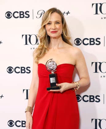 Bess Wohl poses with the Best Play award for Liberation backstage at The 79th Annual Tony Awards at Radio City Music Hall on Sunday, June 7, 2026 in New York City.  NYP20260607291 JohnxAngelillo