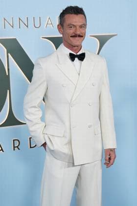 Luke Evans at arrivals for 79th Annual Tony Awards - Arrivals 2, Radio City Music Hall at Rockefeller Center, New York, NY, June 07, 2026. Photo By: Kristin Callahan Everett Collection 79th Annual Tony Awards - Arrivals 2 PUBLICATIONXNOTxINxCANxCHNxFRAxITAxJPNxNORxPOLxRUSxESPxUKxUSA