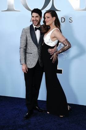 Darren Criss, Mia Swier at arrivals for 79th Annual Tony Awards - Arrivals 2, Radio City Music Hall at Rockefeller Center, New York, NY, June 07, 2026. Photo By: Kristin Callahan Everett Collection 79th Annual Tony Awards - Arrivals 2 PUBLICATIONXNOTxINxCANxCHNxFRAxITAxJPNxNORxPOLxRUSxESPxUKxUSA