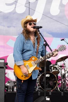 MARCUS KING on stage for CMA Fest 2026 - SUN, , Nashville, TN, June 07, 2026. Photo By: Justin Renfroe Everett Collection CMA Fest 2026 - SUN PUBLICATIONXNOTxINxCANxCHNxFRAxITAxJPNxNORxPOLxRUSxESPxUKxUSA