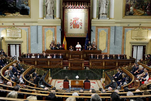 Pope Leo XIV (C) delivers a speech at the Lower House in Madrid, Spain, 08 June 2026, as part of his week long visit to Spain. Pope visits Spanish Lower House !ACHTUNG: NUR REDAKTIONELLE NUTZUNG!  Copyright: xBallesterosx GRAF4262 20260608-55020533315_1