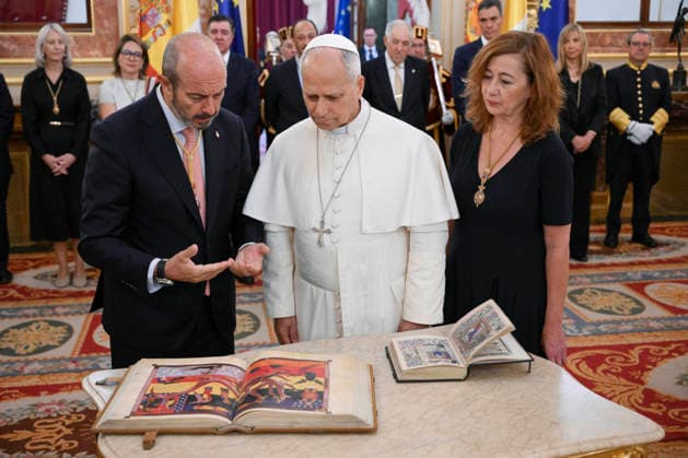SPAIN - POPE LEO XIV DURING A JOINT SESSION OF THE SPANISH PARLAMENT AT THE CONGRESS OF DEPUTIES IN MADRID - 2026 6 8 Spain, Vatican, 2026 6 8 Pope Leo XIV during a joint session of the Spanish Parliament at the Congress of Deputies in Madrid EDITORIAL USE ONLY - NO BOOKS Copyright: xVATICANxMEDIA CPPx