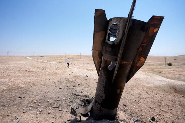 Debris from intercepted Iranian missile falls near Jericho JERICHO, WEST BANK, PALESTINE - JUNE 8: A fragment of an Iranian ballistic missile intercepted by Israeli air defense systems is seen after falling in an area near the city of Jericho in the eastern West Bank, Palestine on June 8, 2026. The missile debris landed on open ground following an exchange of attacks between Iran and Israel. Issam Rimawi Anadolu Jericho West Bank. Editorial use only. Please get in touch for any other usage.  Copyright: x2026xAnadoluxIssamxRimawix
