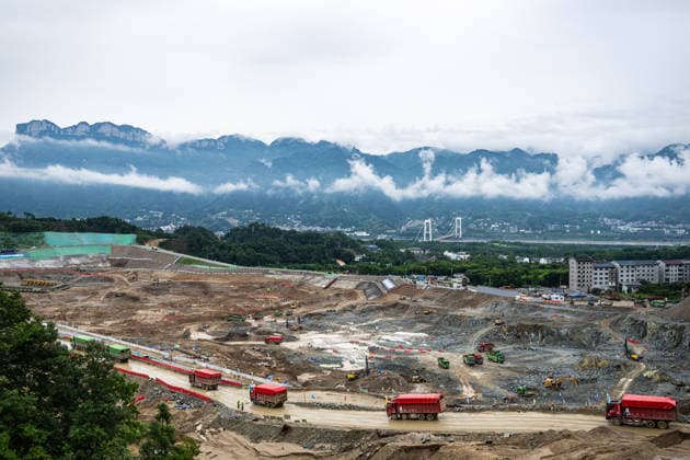 (260608) -- YICHANG, June 8, 2026 -- This photo taken on June 8, 2026 shows the construction site in an early-phase excavation zone of the Three Gorges new waterway project in Yichang, central China s Hubei Province. China on Monday began construction of a mega waterway project, including what is expected to become the world s largest inland ship lock, in response to the rising shipping demand along the Yangtze, the world s third-longest river. It is the first major project to break ground during China s 15th Five-Year Plan period (2026-2030), a critical stage in the country s efforts to advance toward its goal of basically realizing socialist modernization by 2035. ) CHINA-HUBEI-YICHANG-THREE GORGES-NEW WATERWAY PROJECT (CN) WuxZhizun 