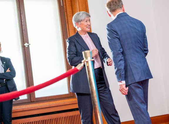 Johann Wadephul + Penny Wong EUR, Deutschland, Berlin, 08.06.2026: Keynote Johann David Wadephul (CDU) Bundesminister des Auswärtigen und der australischen Außenministerin Penny Wong Gemeinsames Treffen von BM Johann David Wadephul und BM Boris Pistorius mit dem australischen Verteidigungsminister Richard Marles und der australischen Außenministerin Penny Wong. *** Johann Wadephul Penny Wong EUR, Germany, Berlin, 08 06 2026 Keynote Johann David Wadephul CDU Federal Minister for Foreign Affairs and Australian Foreign Minister Penny Wong Joint meeting of Federal Minister Johann David Wadephul and Federal Minister Boris Pistorius with Australian Defense Minister Richard Marles and Australian Foreign Minister Penny Wong