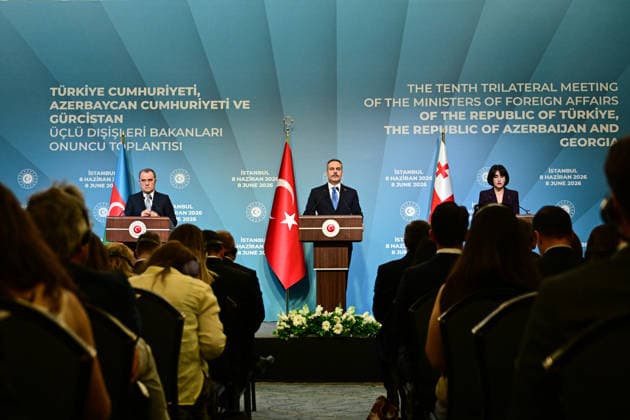 10th Trilateral meeting of the Ministers of Foreign Affairs of Turkiye, Azerbaijan and Georgia ISTANBUL, TURKIYE - JUNE 08: Turkish Foreign Minister Hakan Fidan (C), Azerbaijani Foreign Minister Jeyhun Bayramov (L) and Georgian Foreign Minister Maka Botchorishvili (R) hold a joint press conference following the 10th Turkiye-Azerbaijan-Georgia Trilateral Meeting of Ministers of Foreign Affairs at Ciragan Palace in Istanbul, Turkiye on June 08, 2026. Oguz Yeter Anadolu Istanbul Turkey. Editorial use only. Please get in touch for any other usage.  Copyright: x2026xAnadoluxOguzxYeterx