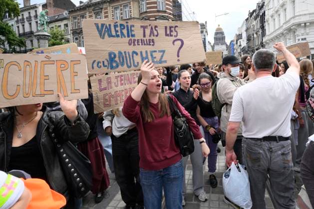 Protest Against Police Violence 08 06 2026 BRUSSELS, BELGIUM - Staff, teachers and students protest police violence outside the Palace of Justice pictured on June 08, 2026 in Brussels, Belgium, 08 06 2026 Brussels Belgium  Copyright: xPhilipxReynaersx