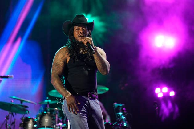 NASHVILLE, TENNESSEE - JUNE 07: Fetty Wap perform onstage at Nissan Stadium during CMA Fest 2026 day three on June 07, 2026 in Nashville, Tennessee. . Credit: USA - ZUMAa123 20260608_zaa_a123_041 Copyright: xAdMediax