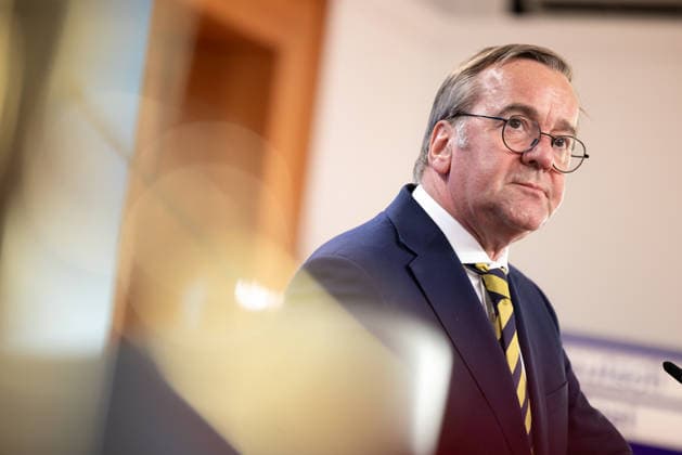 Pressebegegnung von Verteidigungsminister Boris Pistorius und dem australischen stellvertretenden Premierminister und Verteidigungs- minister Richard Marles. Deutschland, Berlin am 08. Juni 2026: Auftaktstatements von Verteidigungsminister Boris Pistorius und dem australischen stellvertretenden Premierminister und Verteidigungs- minister Richard Marles vor die Presse. *** Press meeting of Defense Minister Boris Pistorius and Australian Deputy Prime Minister and Minister of Defense Richard Marles Germany, Berlin on 08 June 2026 Opening statements by Defense Minister Boris Pistorius and Australian Deputy Prime Minister and Minister of Defense Richard Marles to the press