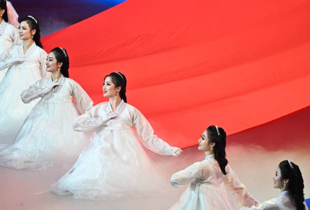 (260608) -- PYONGYANG, June 8, 2026 -- Artists perform during an artistic performance at the Pyongyang Gymnasium in Pyongyang, the Democratic People s Republic of Korea (DPRK), June 8, 2026. Xi Jinping, general secretary of the Communist Party of China Central Committee and Chinese president, and his wife Peng Liyuan, along with Kim Jong Un, general secretary of the Workers Party of Korea and president of the State Affairs of the DPRK, and Kim s wife Ri Sol Ju, watched the performance on Monday evening. ) DPRK-PYONGYANG-CHINA-XI JINPING-ARTISTIC PERFORMANCE YinxBogu 