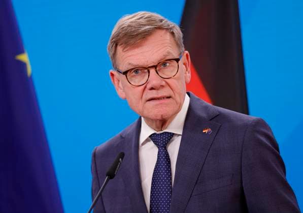 Dr. Johann David Wadephul, Bundesaußenminister, Deutschland, Berlin, Gemeinsames Treffen von BM Wadephul und BM Pistorius mit dem australischen Verteidigungsminister Marles und der australischen Außenministerin Wong *** Dr. Johann David Wadephul, Federal Minister of Foreign Affairs, Germany, Berlin, Joint meeting of Federal Minister Wadephul and Federal Minister Pistorius with Australian Minister of Defence Marles and Australian Foreign Minister Wong