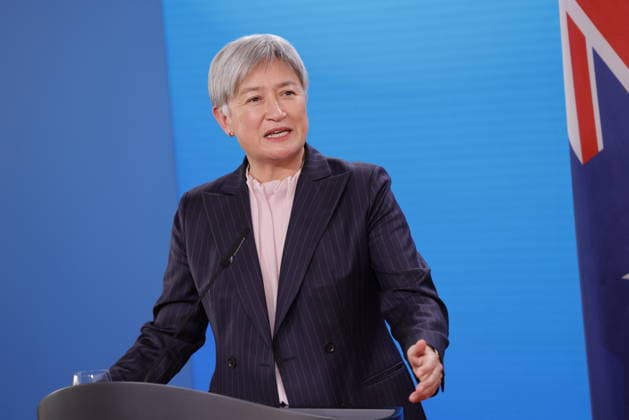 Außenministerin von Australien Penny Wong, Deutschland, Berlin, Gemeinsames Treffen von BM Wadephul und BM Pistorius mit dem australischen Verteidigungsminister Marles und der australischen Außenministerin Wong *** Foreign Minister of Australia Penny Wong, Germany, Berlin, Joint meeting of Federal Minister Wadephul and Federal Minister Pistorius with Australian Defense Minister Marles and Australian Foreign Minister Wong