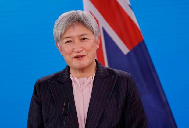 Außenministerin von Australien Penny Wong, Deutschland, Berlin, Gemeinsames Treffen von BM Wadephul und BM Pistorius mit dem australischen Verteidigungsminister Marles und der australischen Außenministerin Wong *** Foreign Minister of Australia Penny Wong, Germany, Berlin, Joint meeting between Federal Minister Wadephul and Federal Minister Pistorius with Australian Defense Minister Marles and Australian Foreign Minister Wong