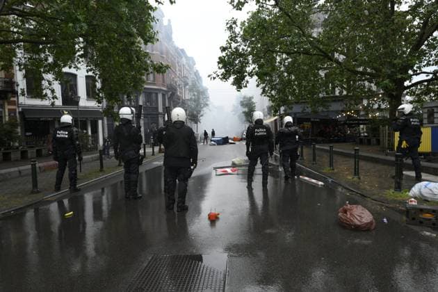 Protest Against Police Violence 08 06 2026 BRUSSELS, BELGIUM - Staff, teachers and students protest police violence outside the Palace of Justice pictured on June 08, 2026 in Brussels, Belgium, 08 06 2026 Brussels Belgium  Copyright: xPhilipxReynaersx