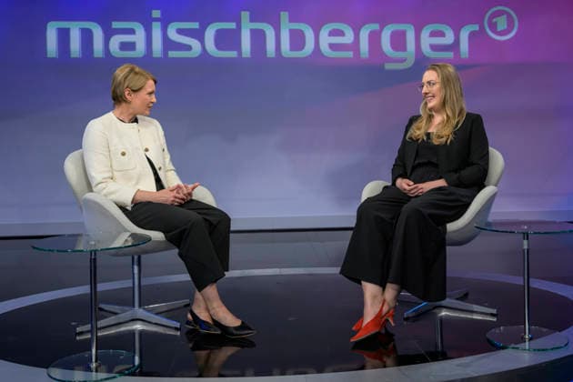v.l.: Jana Puglierin (Sicherheitsexpertin), Katharina Dröge, Bündnis˜90 Die Grünen (Fraktionsvorsitzende), im Gespraech, reden, GER, Berlin, Studio, zu Gast bei Maischberger, politische Talkshow, TV, Format, mit Moderatorin Sandra Maischberger, Das Erste, aus Adlershof Am Studio 20, 08.06. 2026, *** v l Jana Puglierin security expert , Katharina Dröge, Bündnis˜90 Die Grünen parliamentary group leader , in conversation, talk, GER, Berlin, studio, guest on Maischberger, political talk show, TV, format, with presenter Sandra Maischberger, Das Erste, from Adlershof Am Studio 20, 08 06 2026, Copyright: HMBxMedia UwexKoch